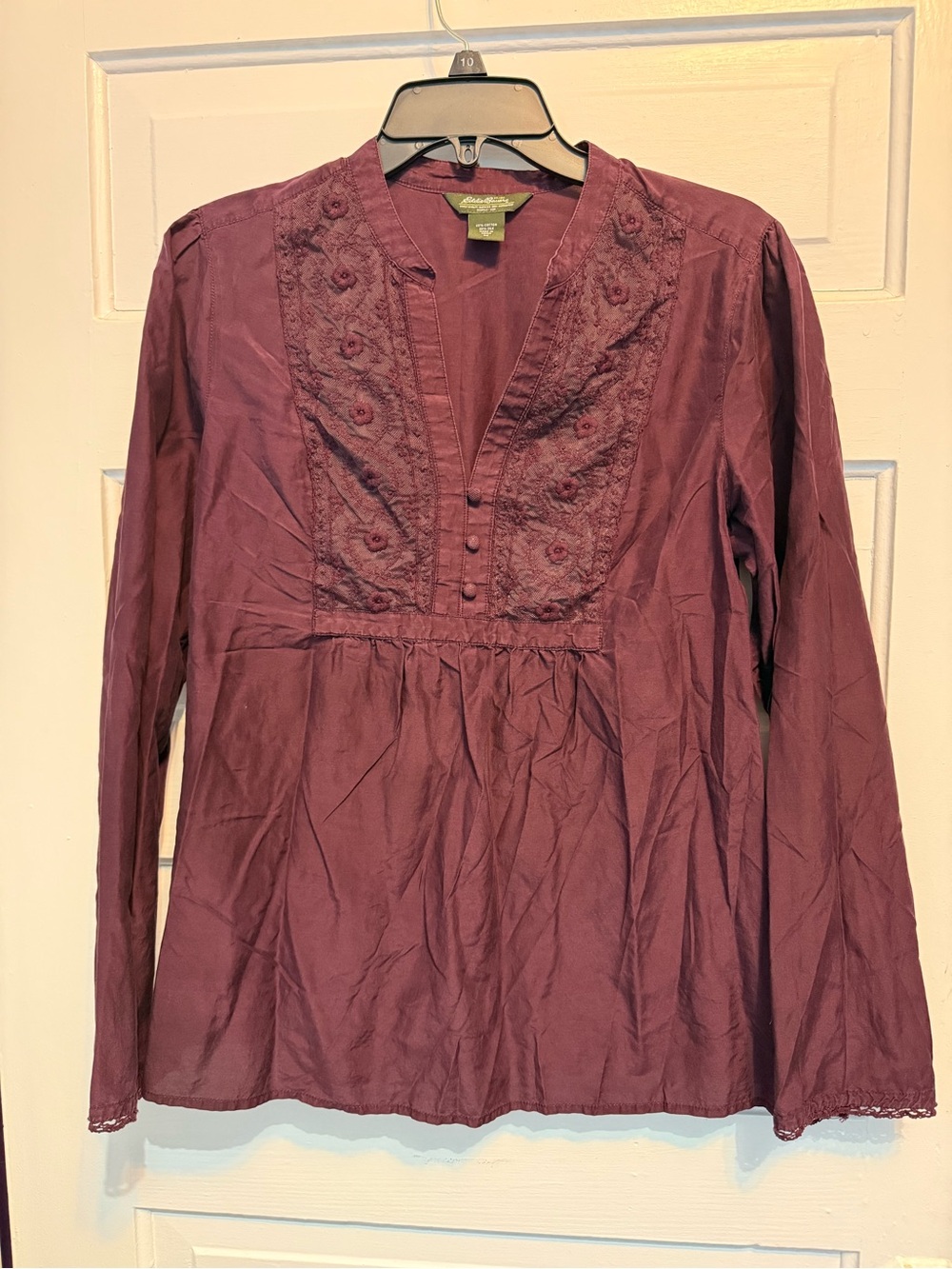 Eddie Bauer Embroidered V-Neck Long Sleeve Top - Wine (box1 13B)